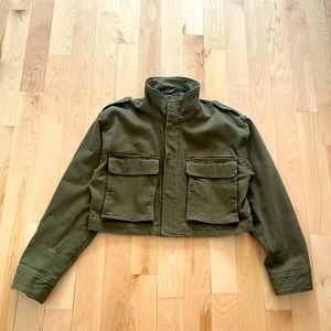 Aritzia TNA green cropped workwear jacket size M